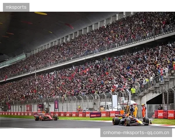F1夜赛带来新观赛体验，夜色中的速度与激情